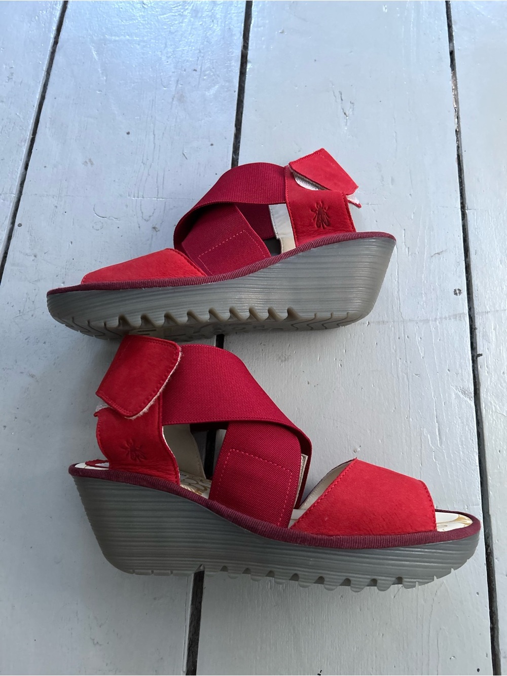 Fly London Yaji Womens Wedge Heel Sandals 9.5 40 red